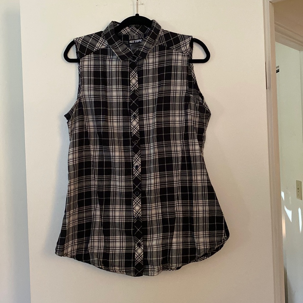 Hot topic Tank Flannel